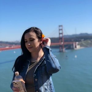 Meet your Posher, Jessica